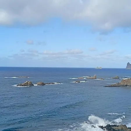 شقة Anaga